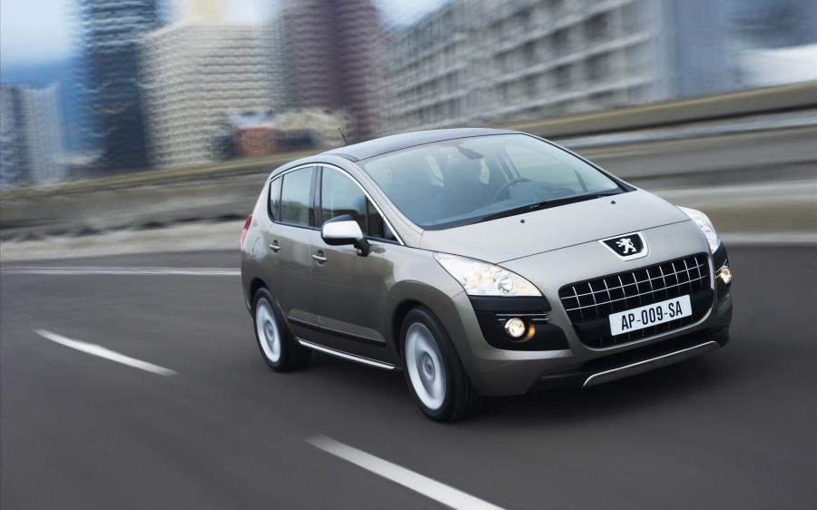 Peugeot 3008 2010 года  (фото 4 из 148)